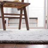 Safavieh Roslyn 4'-0" x 6'-0" Rug in Dark Grey / Ivory