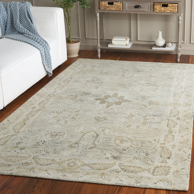 Safavieh Kenya 4'-0" x 6'-0" Rug in Beige / Ivory