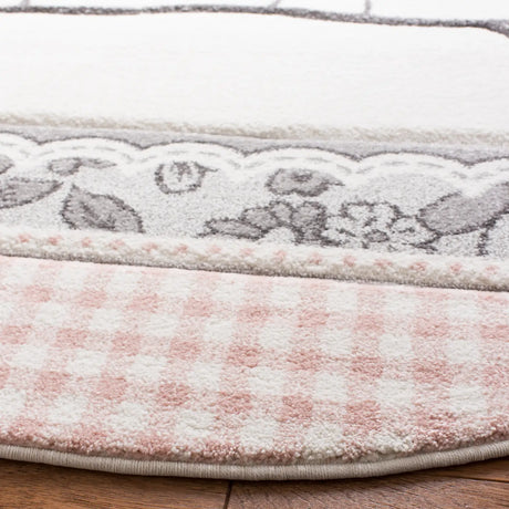 Safavieh Carousel Kids 100 5'-3" x 5'-3" Rug in Pink / Ivory