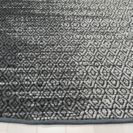 Safavieh Vintage Leather 6'-0" x 6'-0" Rug in Light Grey / Charcoal