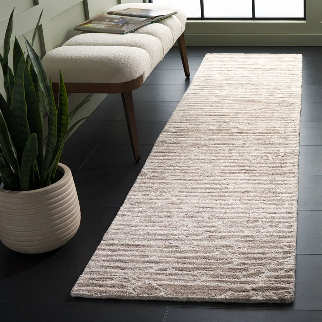 Safavieh Ebony 2'-3" x 9'-0" Rug in Light Brown / Ivory