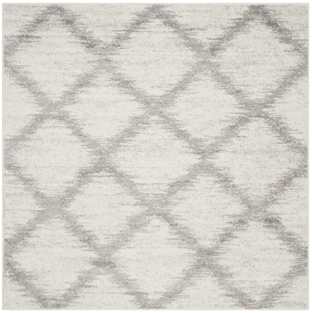Safavieh Adirondack 6'-0" x 6'-0" Rug in Ivory / Silver