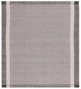Safavieh Montauk 7'-0" x 7'-0" Rug in Ivory / Grey