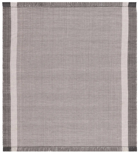 Safavieh Montauk 7'-0" x 7'-0" Rug in Ivory / Grey