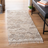Safavieh Natural Kilim 2'-3" x 10'-0" Rug in Natural / Ivory