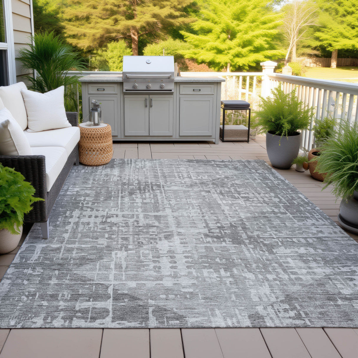 Addison Chantille ACN2026 Geometric Machine Made Transitional Gray Rug