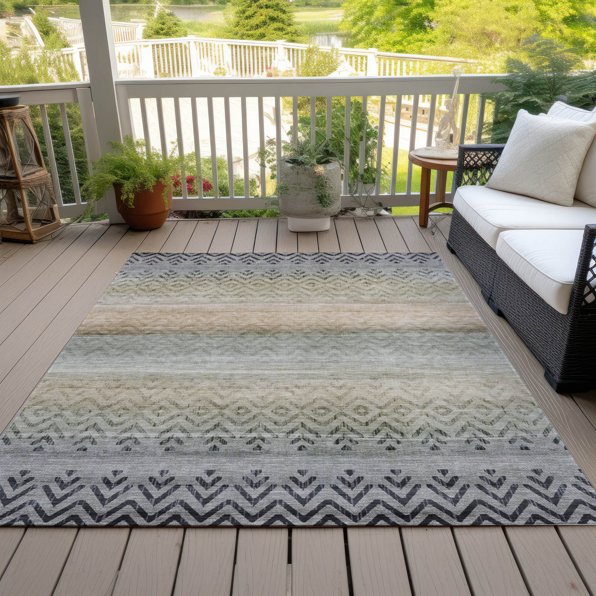 Addison Chantille ACN2042 Geometric Machine Made Transitional Gray Rug