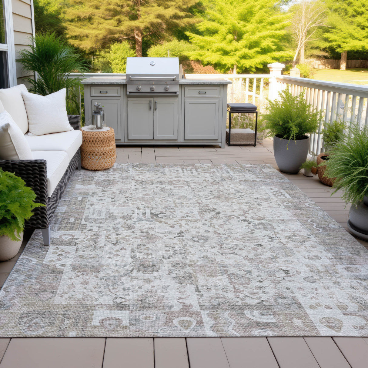 Addison Chantille ACN2099 Global Machine Made Traditional Taupe Rug