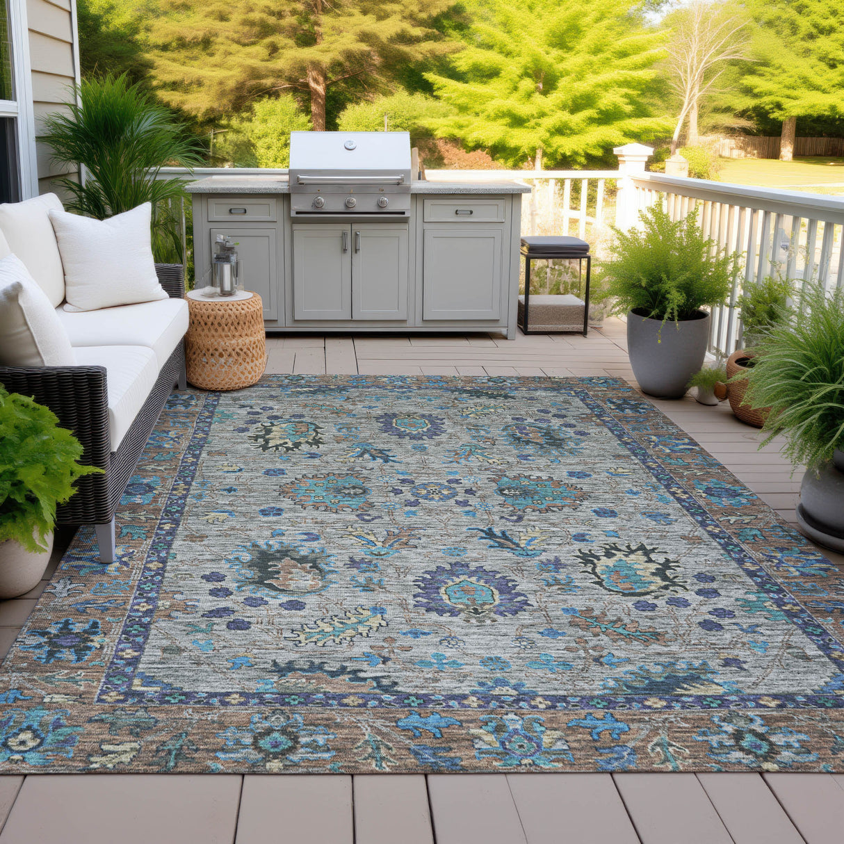 Addison Chantille ACN2104 Global Machine Made Traditional Pewter Rug