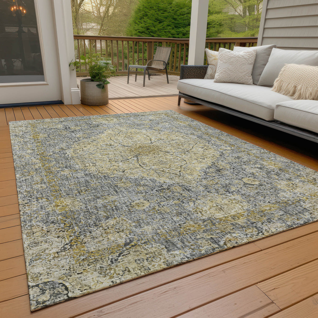 Addison Chantille ACN2136 Global Machine Made Traditional Pewter Rug