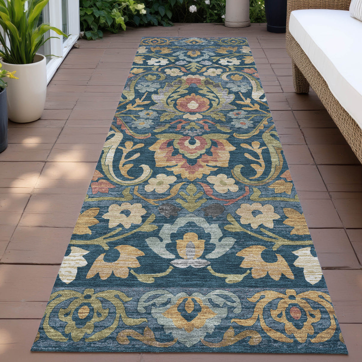 Addison Chantille ACN2193 Floral Machine Made Transitional Navy Rug