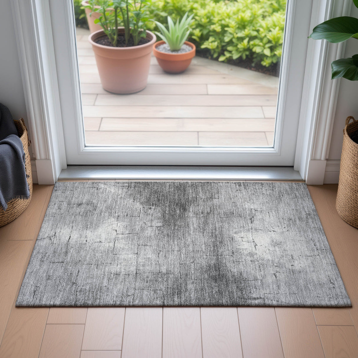 Addison Chantille ACN2215 Geometric Machine Made Transitional Gray Rug