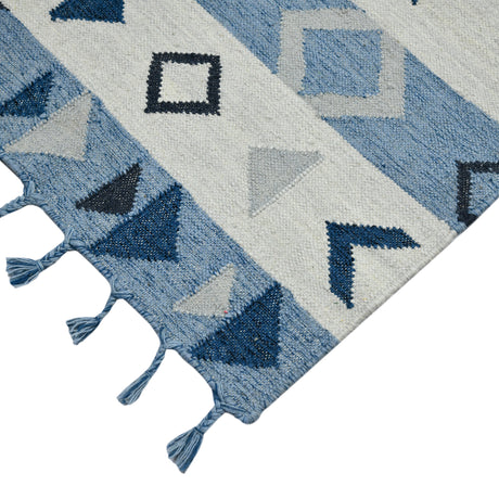 Amer Artifacts ARI-14 Sky Blue area rug - corner view