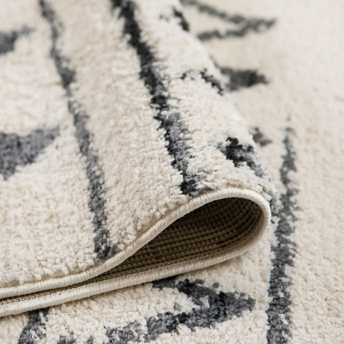 Amer Aspen ASP-3 Cream area rug - rolled view