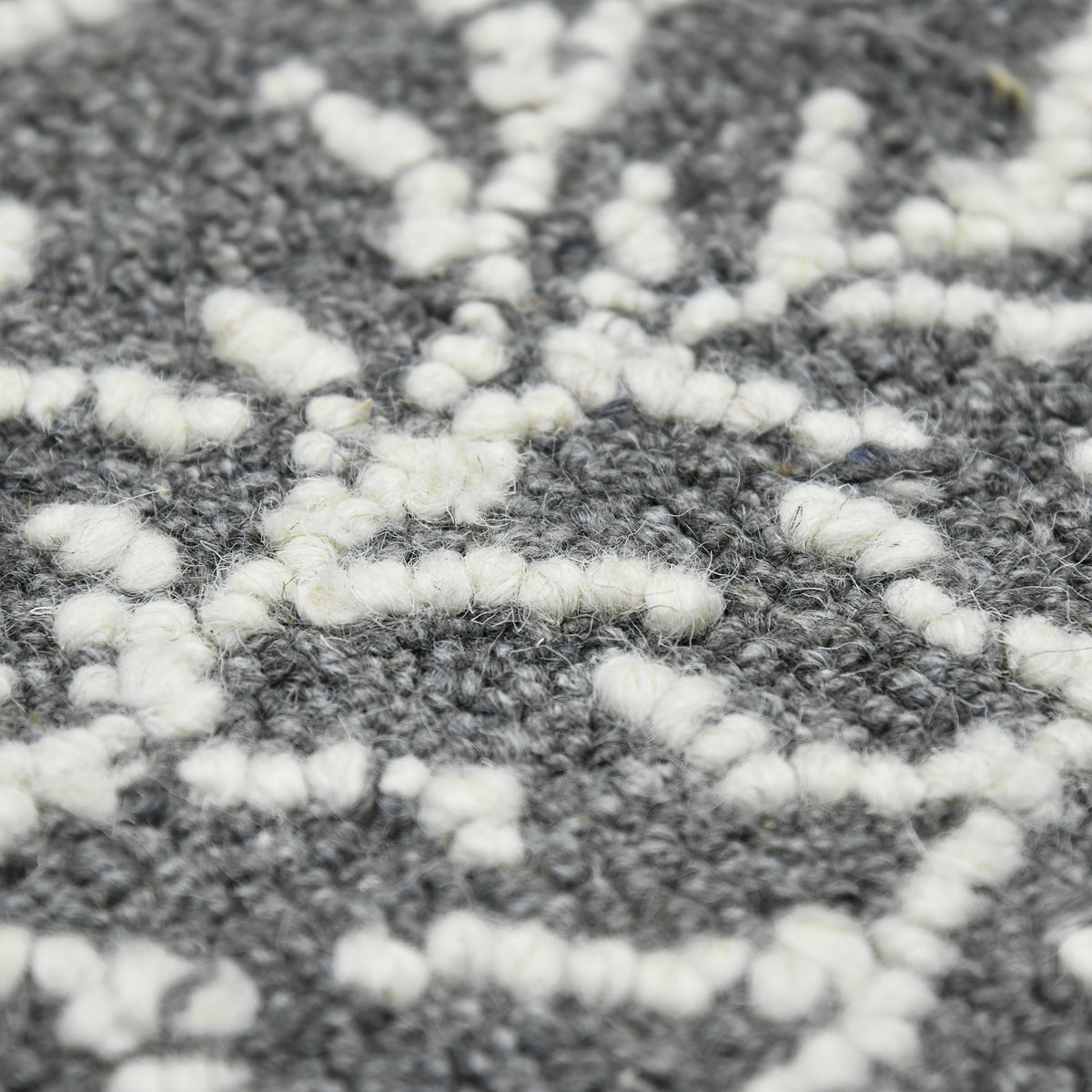Amer Berlin BER-5 Dark Gray area rug - close-up view