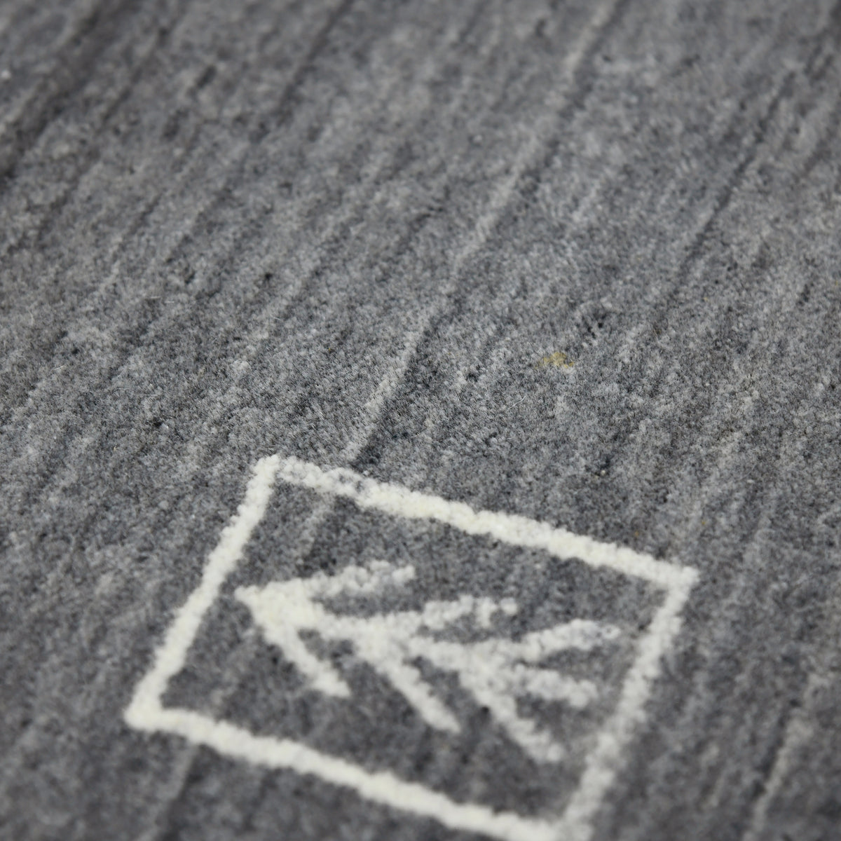 Amer Blend BLN-5 Charcoal area rug - close-up view