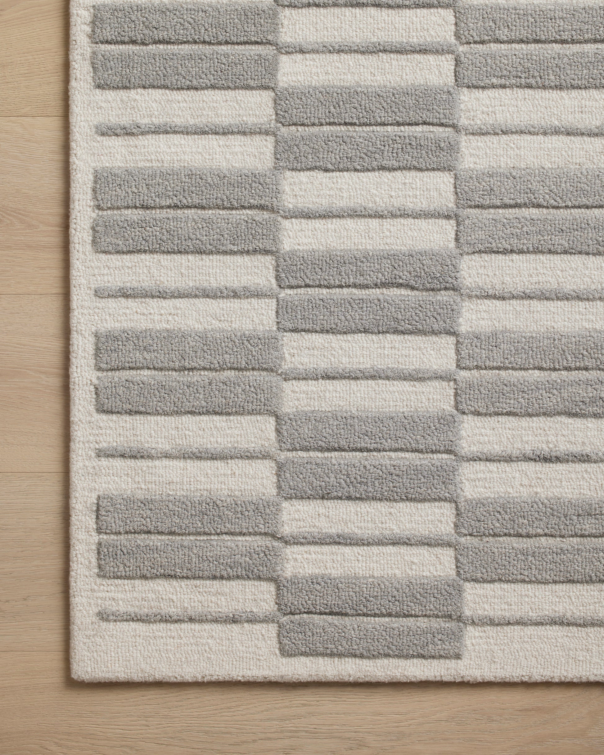 Chris Loves Julia x Loloi Bradley Brl-03 Ivory/Grey Area Rug