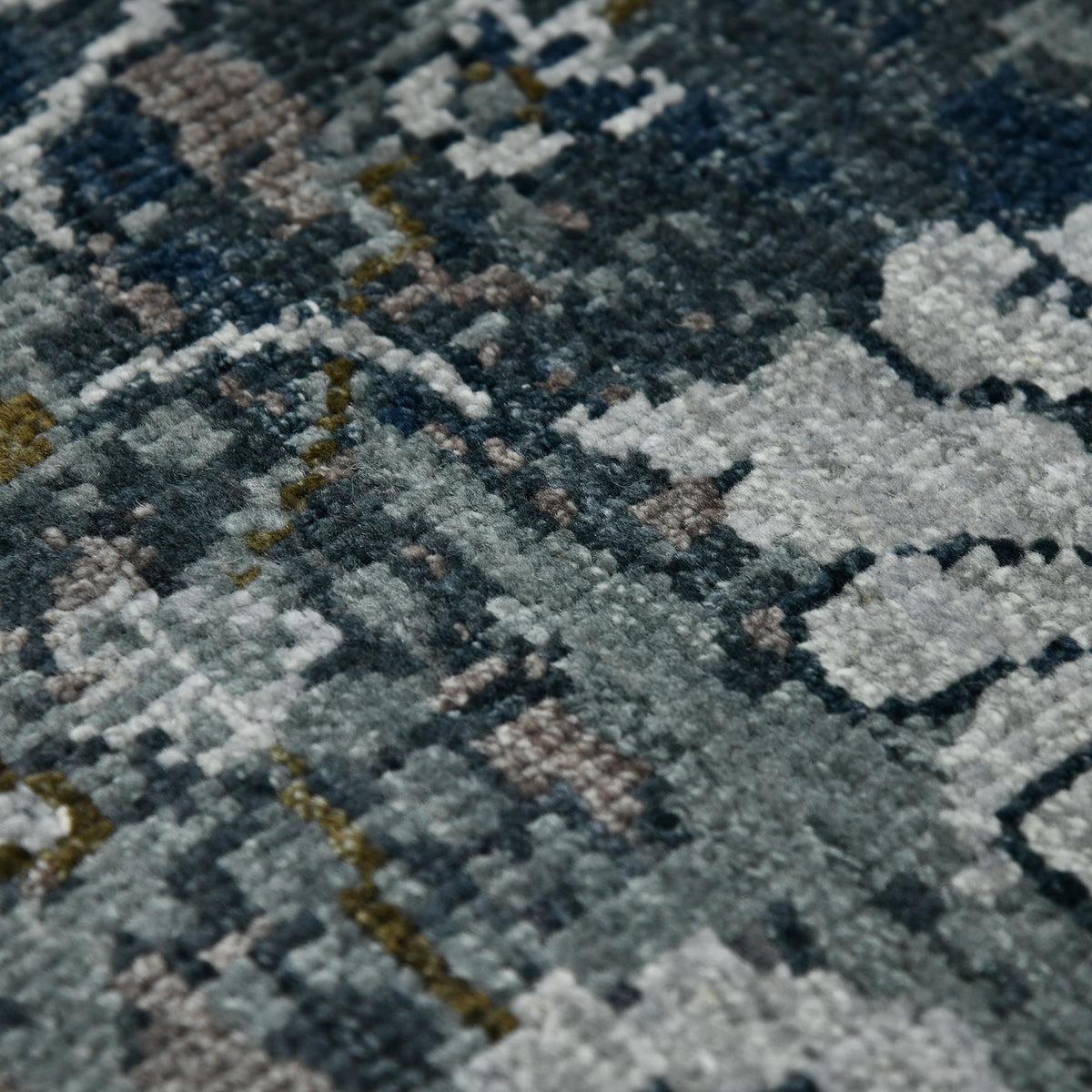 Amer Bristol BRS-31 Charcoal Gray area rug - close-up view