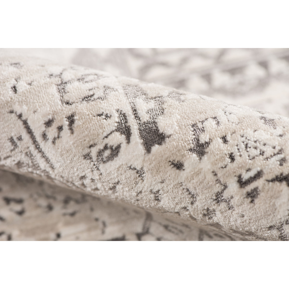 Amer Cambridge CAM-33 Platinum area rug - color swatch view