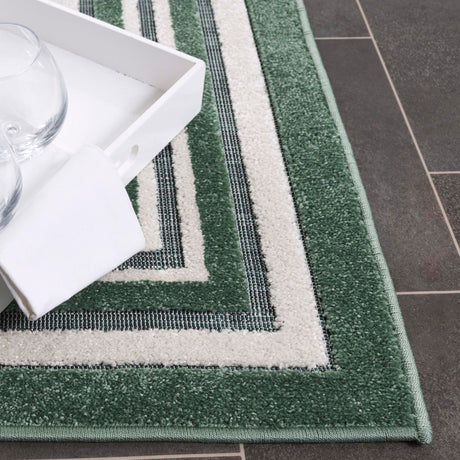 Safavieh Cabana Cbn634Y Green/Ivory Rug.