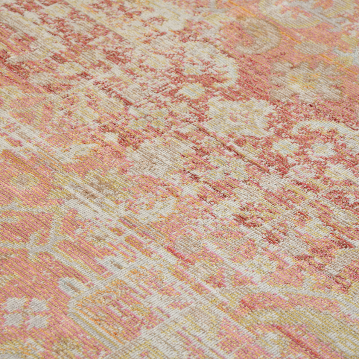 Amer Century CEN-8 Salmon Pink / Ivory area rug - close-up view
