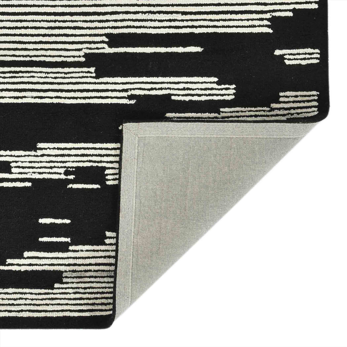 Amer Chicago CHI-6 Ebony area rug - back view