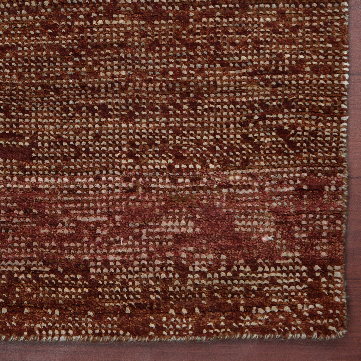 Amer Dazzle DAZ-81 Red Robin area rug - corner view