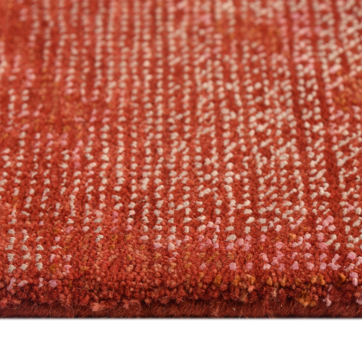 Amer Dazzle DAZ-96 Fire Brick area rug - profile view