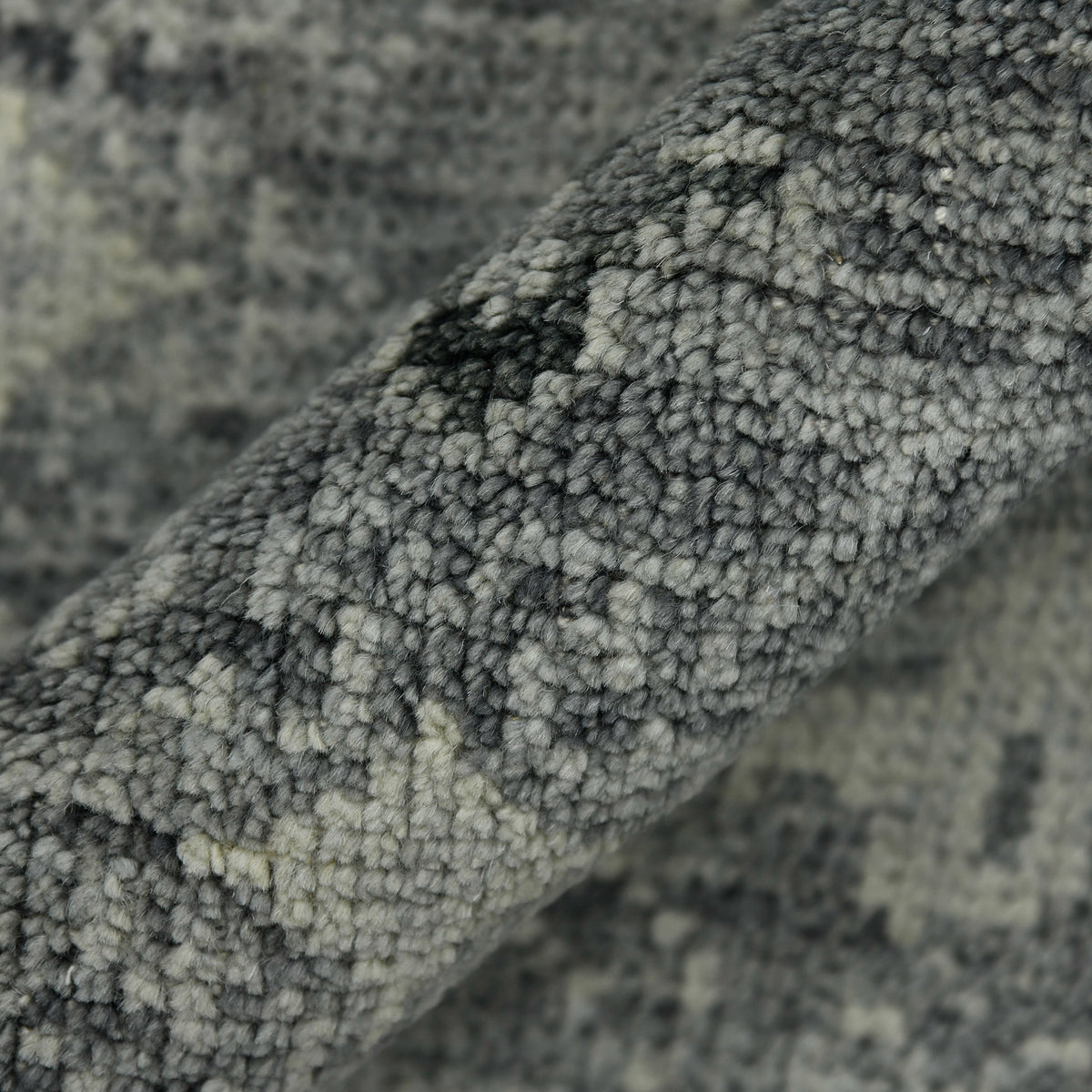 Amer Divine DIV-4 Gray area rug - color swatch view