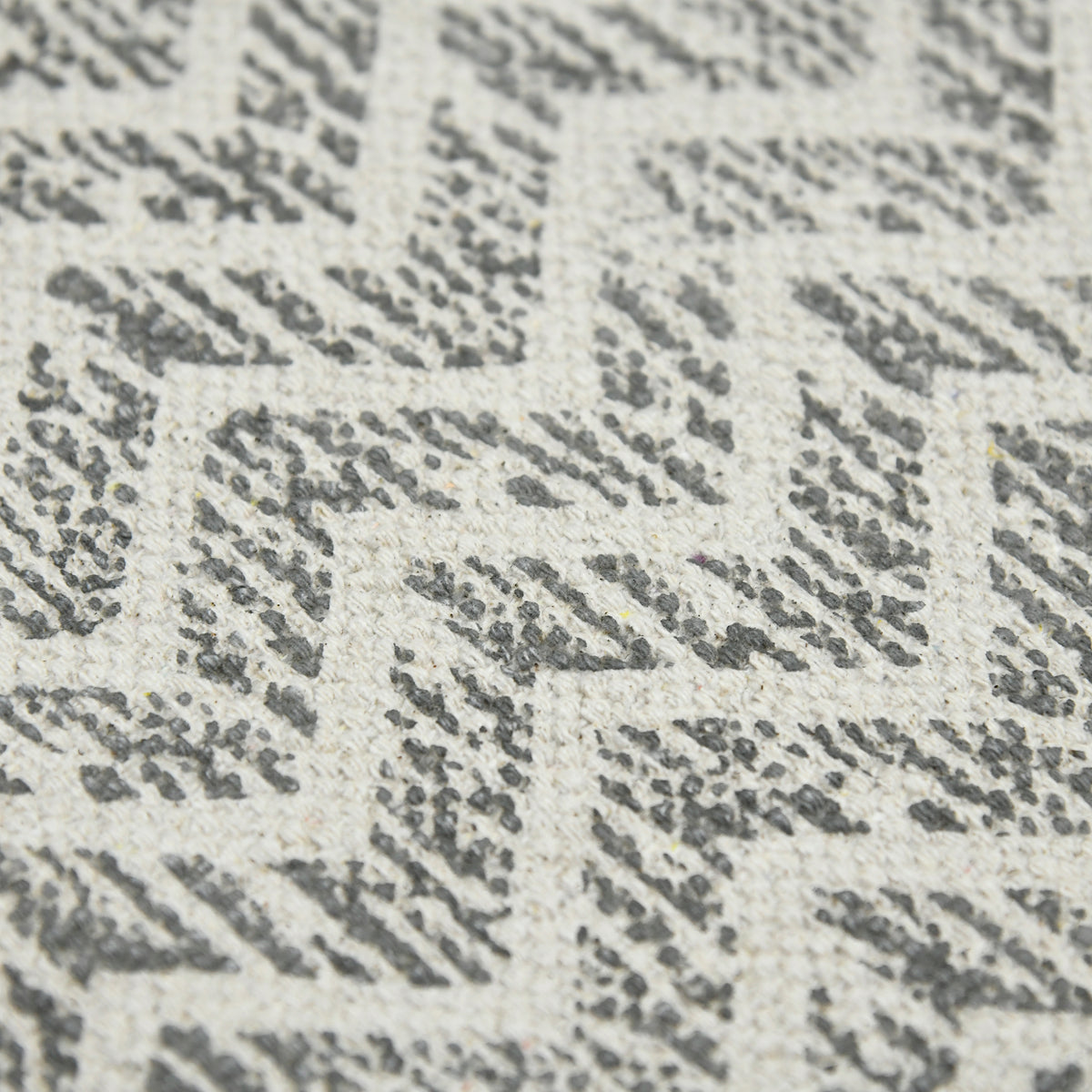 Amer Dune DUN-5 Gray area rug - close-up view