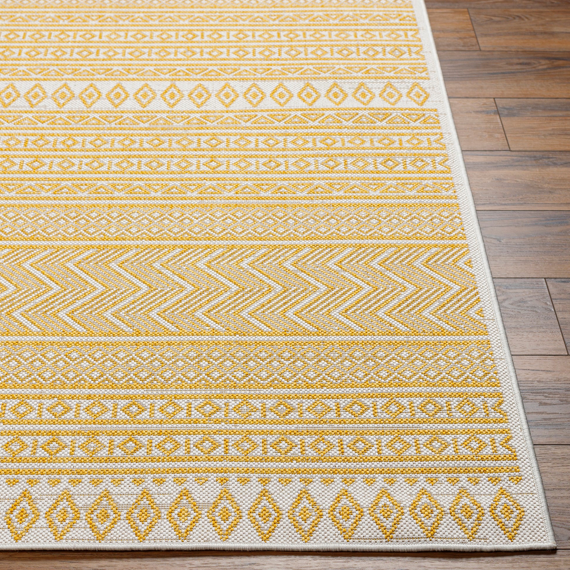 Surya Eagean Eag-2427 Ivory, Mustard Area Rug