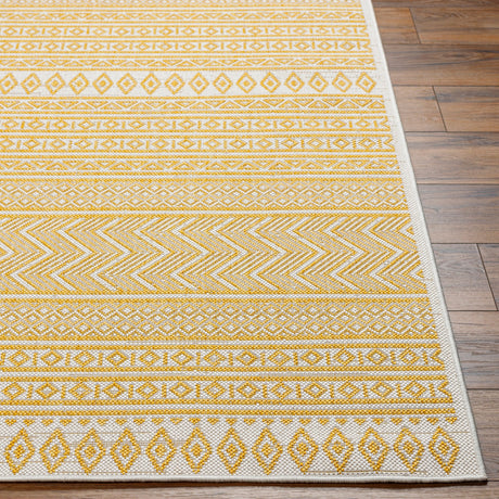 Surya Eagean Eag-2427 Ivory, Mustard Rug.