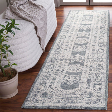 Safavieh Ebony Ebn310G Ivory/Dark Grey Rug.