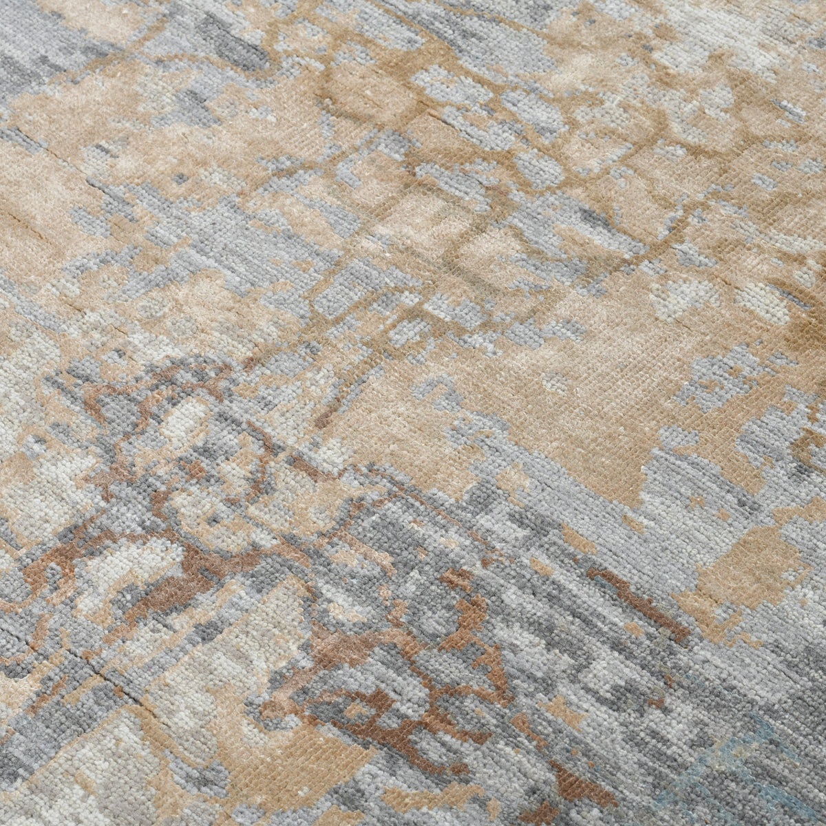 Amer Ensemble ENS-11 Platinum area rug - close-up view