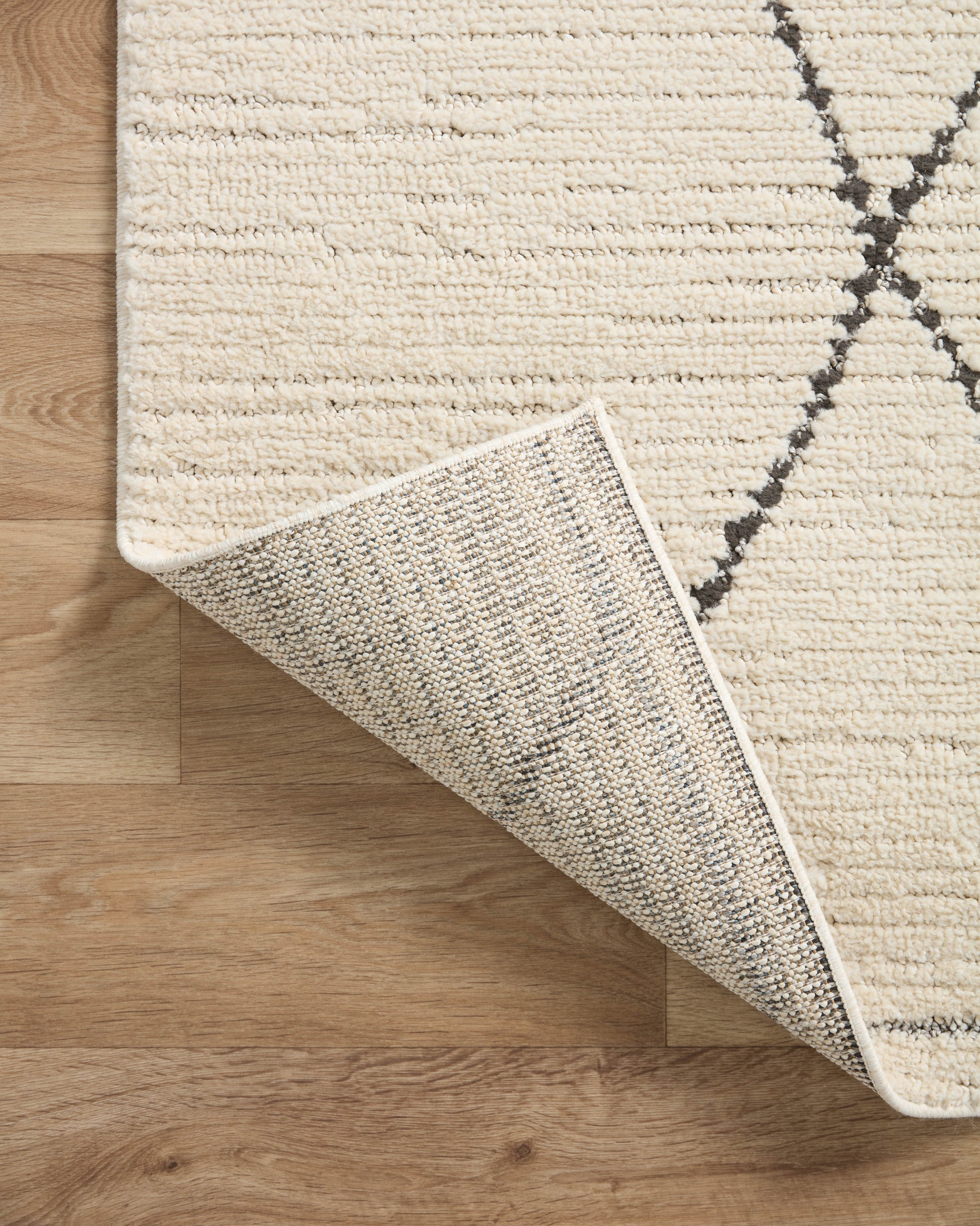 Loloi Fabian Fab-02 Ivory/Charcoal Area Rug