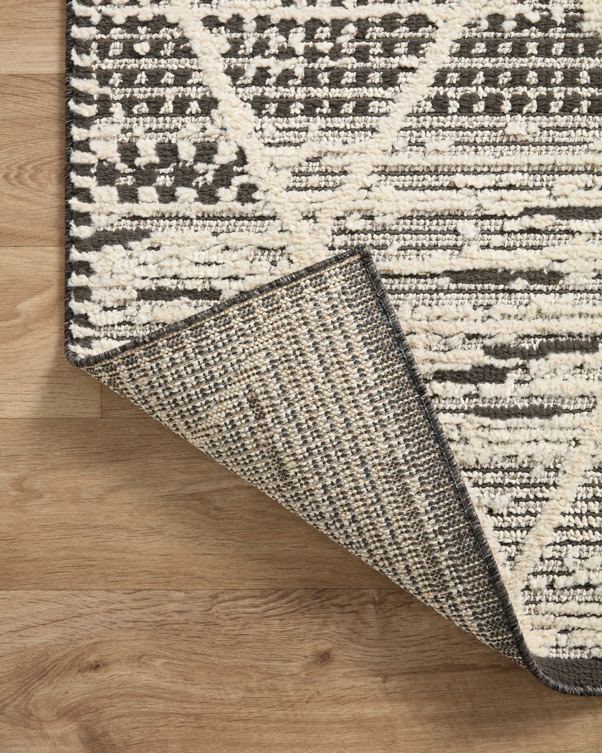 Loloi Fabian Fab-03 Charcoal/Ivory Area Rug