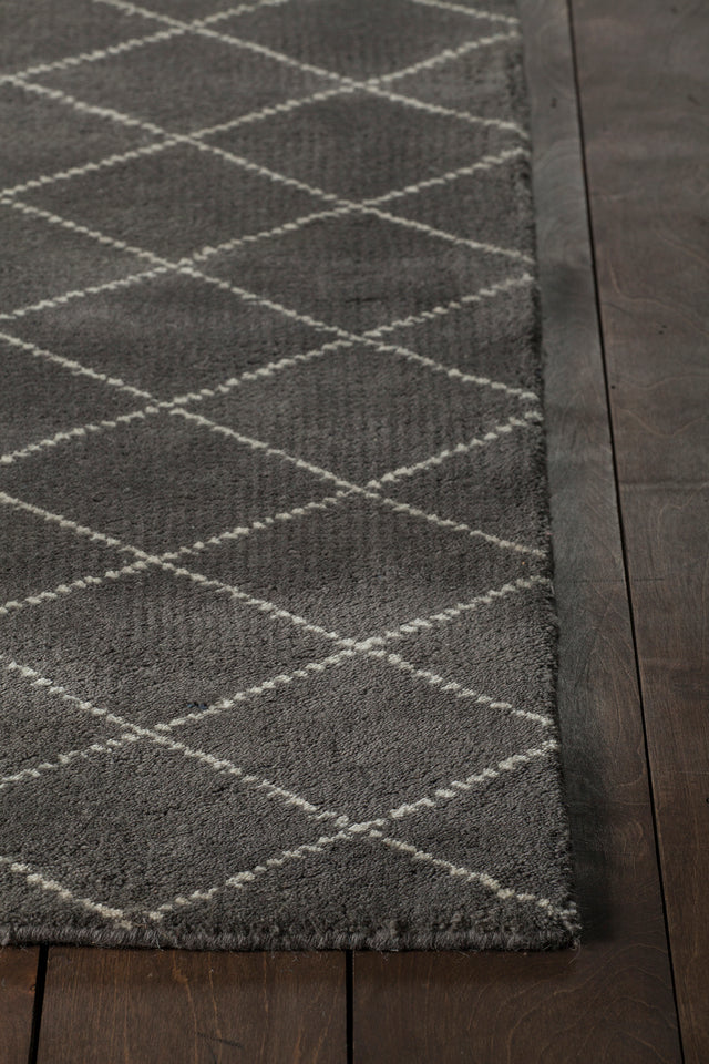 Chandra Gaia Gai-10902 Brown Rug - corner detail
