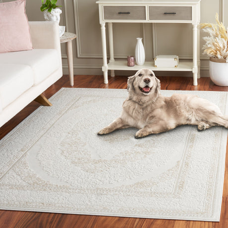 Safavieh Hanna Han109E Taupe/Ivory Rug.