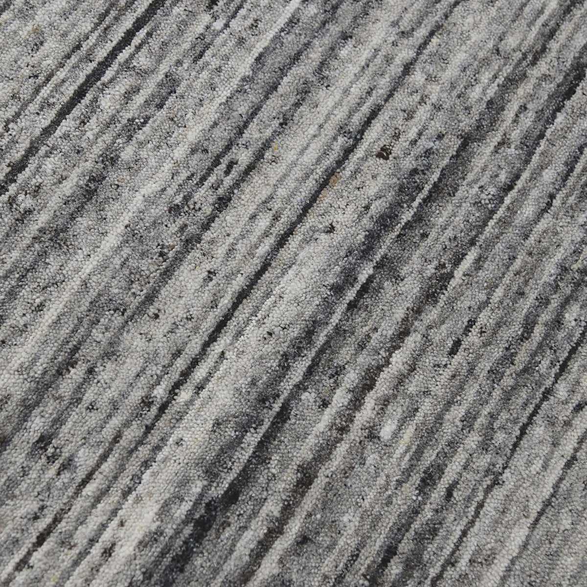 Amer Heaven HEA-1 Silver area rug - close-up view