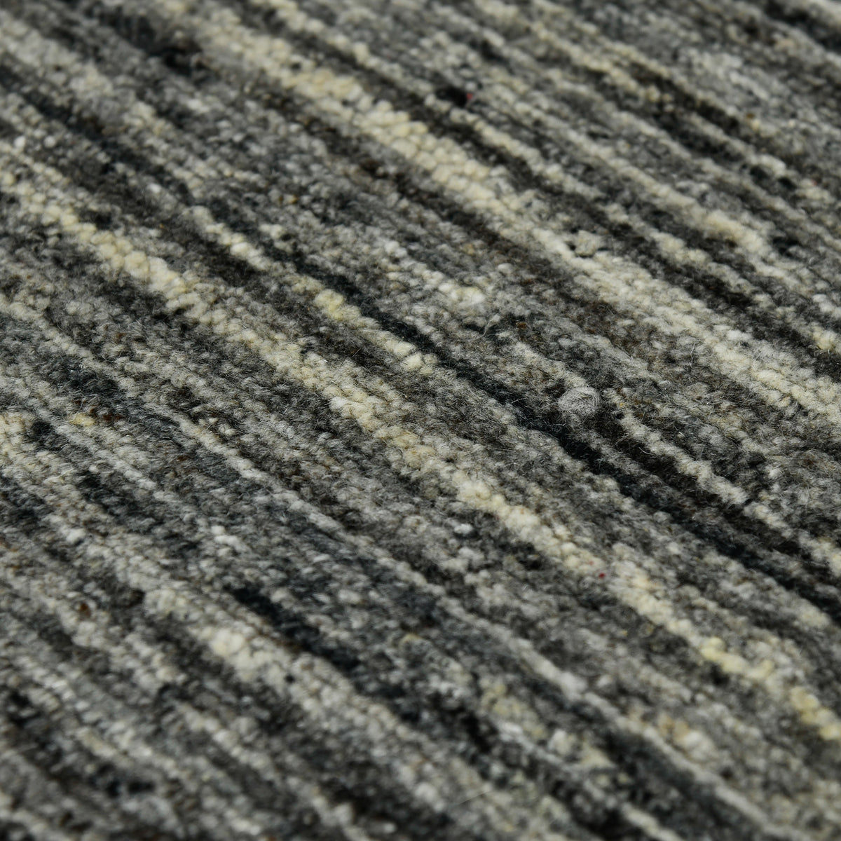 Amer Heaven HEA-5 Iron area rug - close-up view