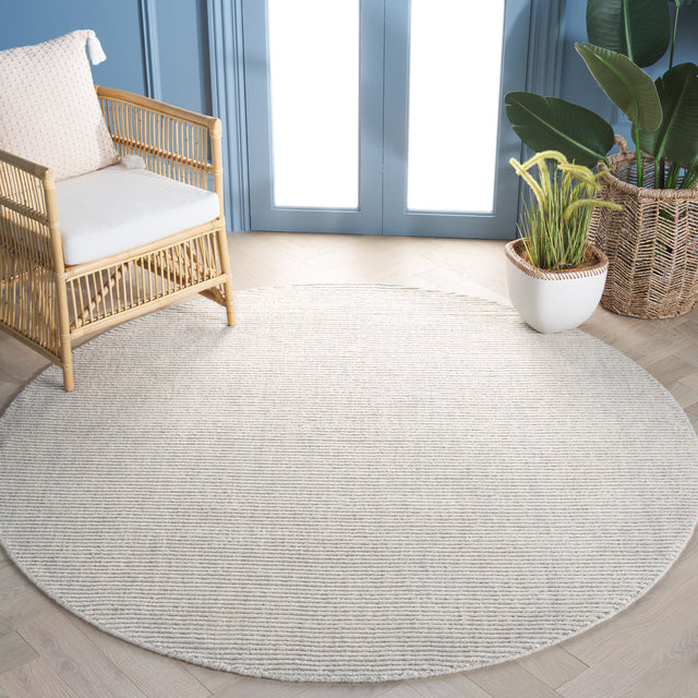 Safavieh Himalaya Him251G Light Grey Rug.