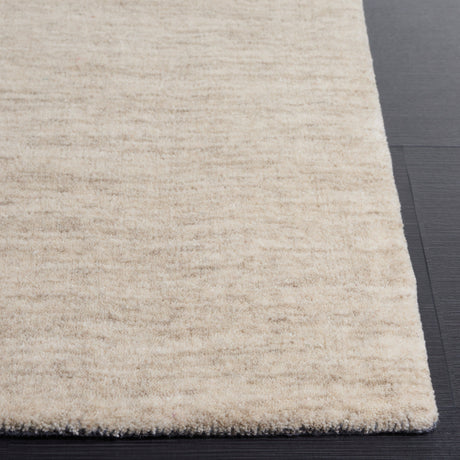 Safavieh Himalaya Him593B Beige Rug.