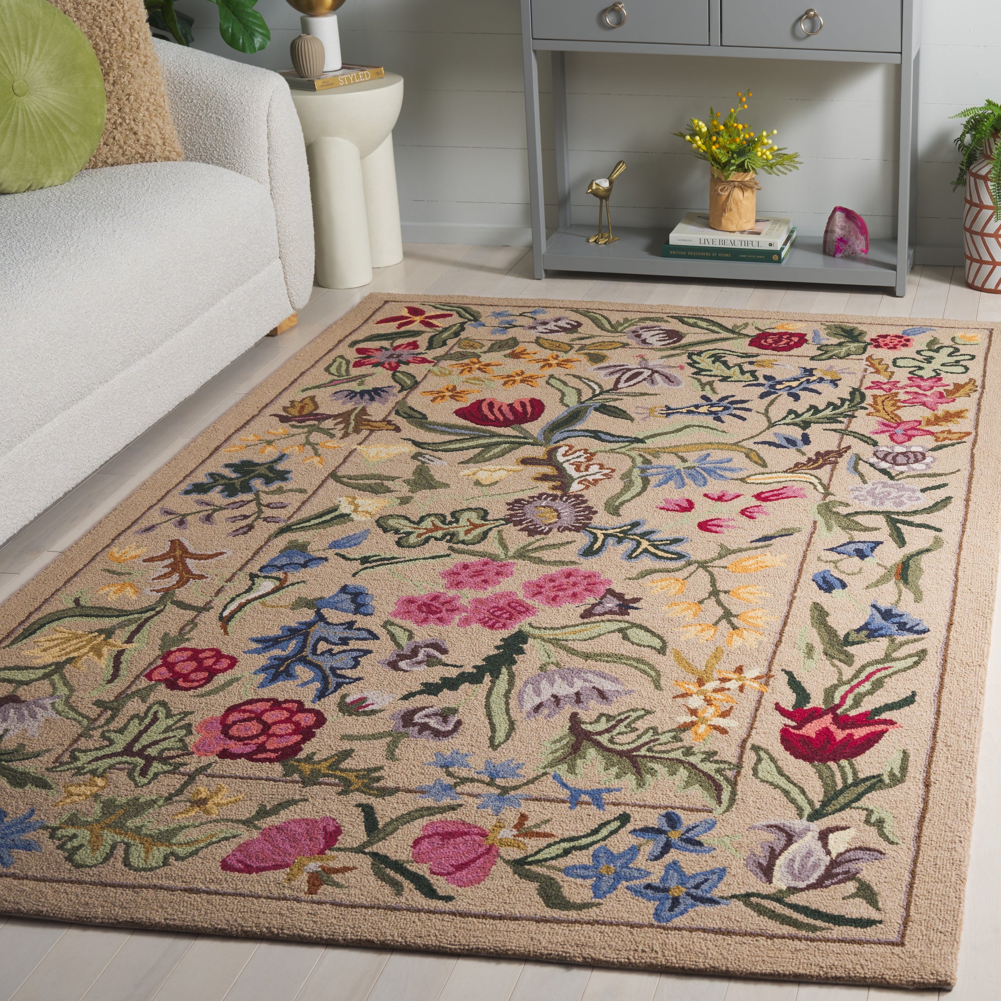 Safavieh Chelsea Hk335B Beige/Pink Area Rug