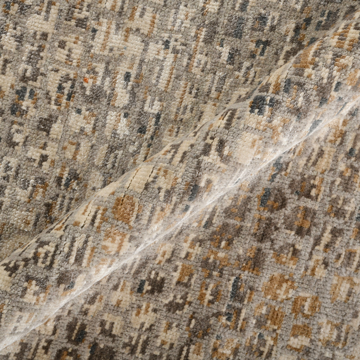 Amer Hermitage HRM-8 Light Gray area rug - color swatch view