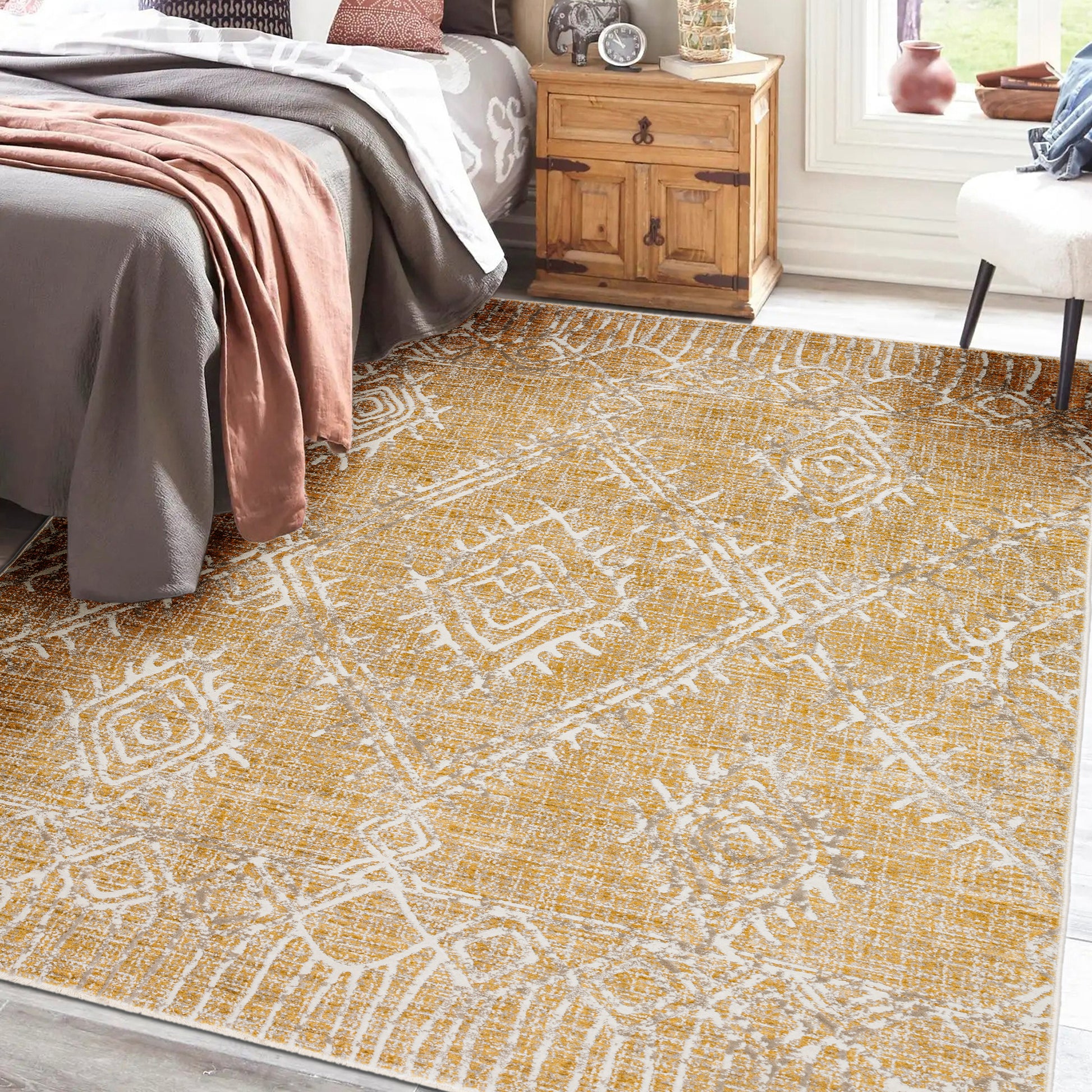 Dalyn Izmir Iz1 Gold Area Rug