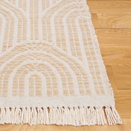 Safavieh Kilim Klm765D Gold/Ivory Rug.