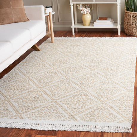 Safavieh Kilim Klm766D Gold/Ivory Rug.