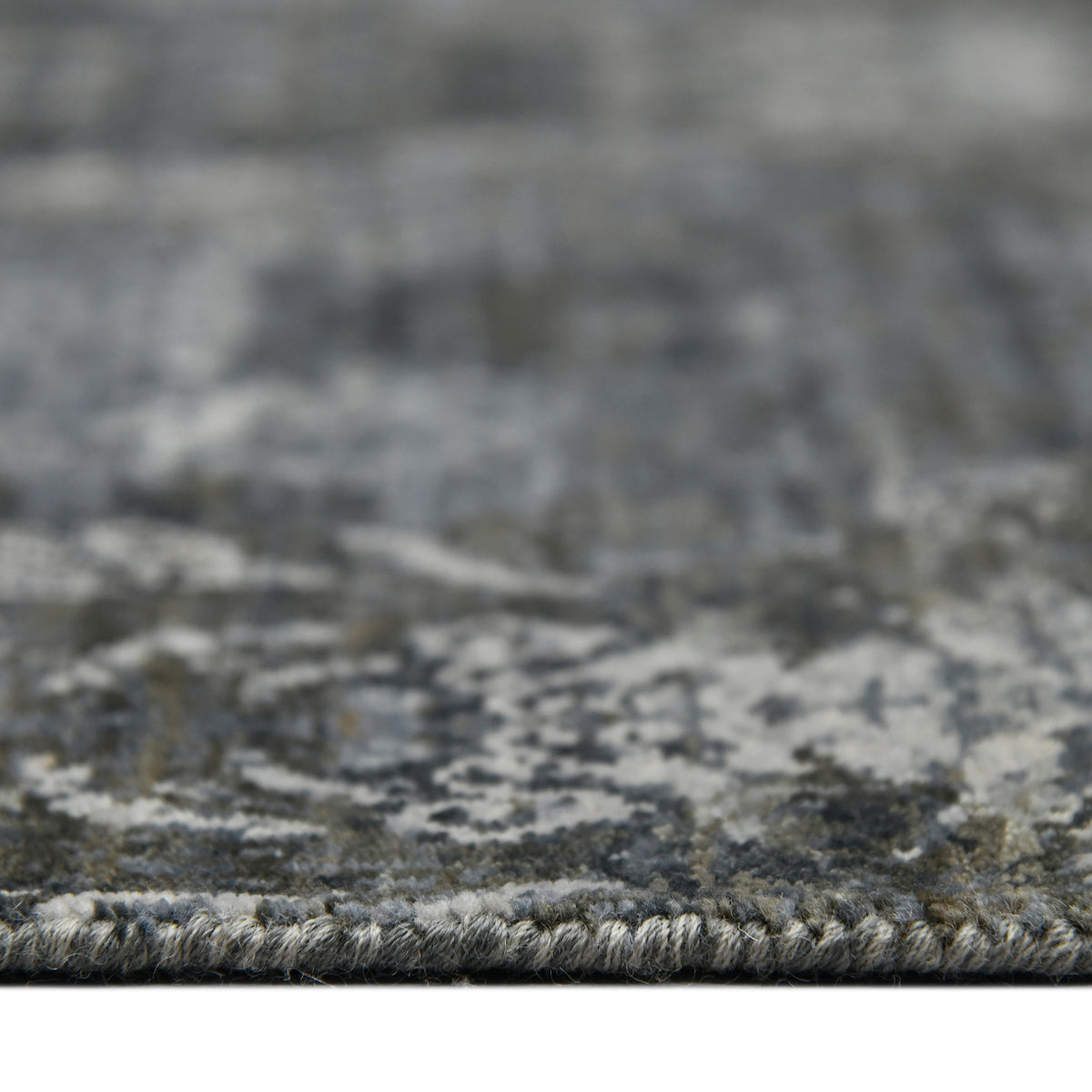 Amer Kohinoor KOH-11 Platinum area rug - profile view