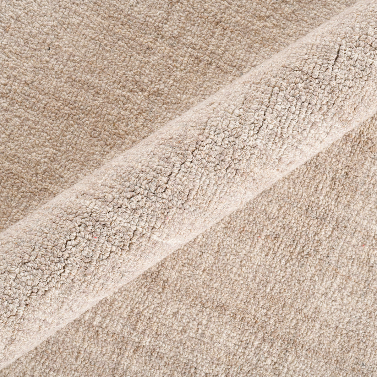 Amer Laurel LAU-7 Champagne area rug - color swatch view