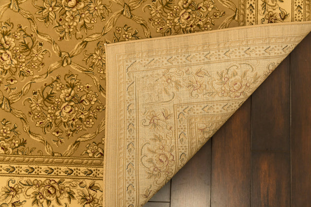 Dynamic Rugs Legacy 58018 Malt Rugs - corner detail